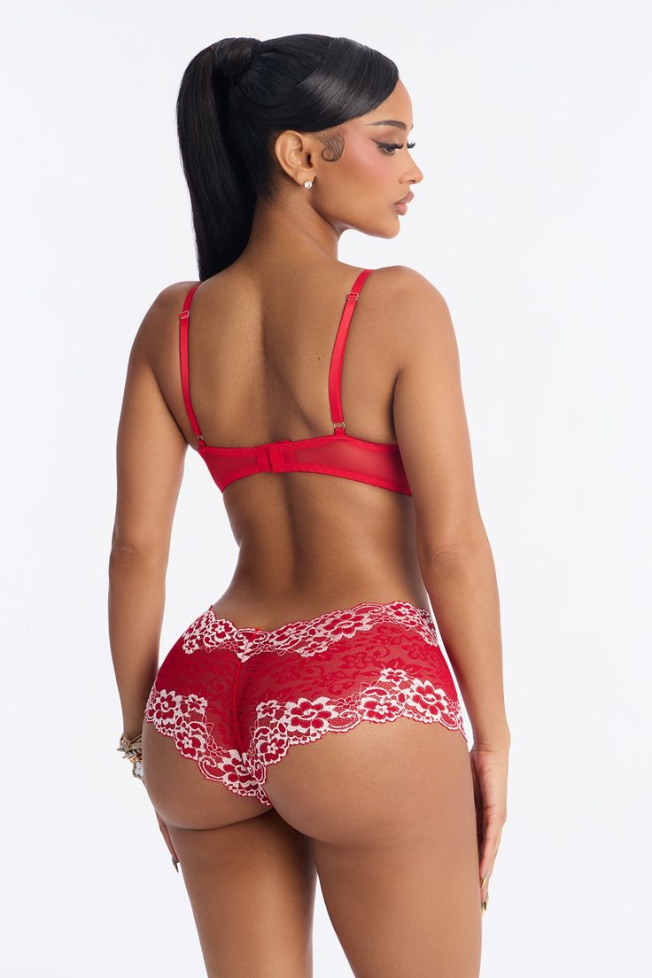 Niki 2 Piece Crotchless Lace Bra And Boyshort Set in Size M